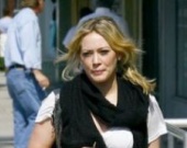 Хилари Дафф написала первую книгу