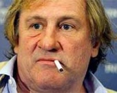 На Депардье подают в суд