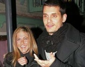 Энистон и Мейер: счастливы вместе