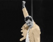 "Борат" станет вокалистом Queen