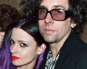 С Тимом Бертоном судится бывшая жена