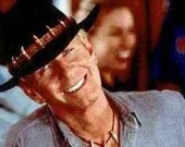 Исполнитель роли Крокодила Данди попал в приют для бездомных