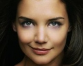 Кэти Холмс не беременна