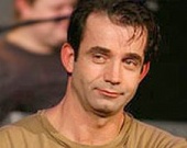 Жена Певцова счастлива с другим