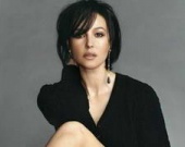 Моника Белуччи снялась в откровенной фотосессии (ФОТОРЕПОРТАЖ)