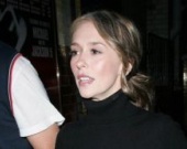 Дженнифер Лав Хьюитт пишет книгу