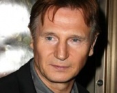 Лайам Нисон научит тигров летать