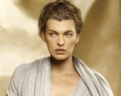 Мила Йовович в рекламе Donna Karan