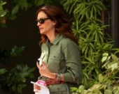 Джулия Робертс занялась шитьем