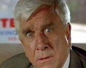 Лесли Нильсен тоже станет супергероем