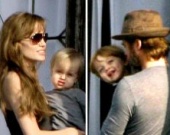 Брэд и Энджи с детьми Ноксом и Вивьен