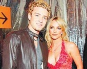 Бритни выбрала звонок другу