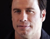 Джон Траволта не хочет больше быть женщиной