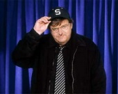 Майкл Мур не даст в обиду геев