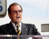 Экс-Джеймс Бонд напишет автобиографию