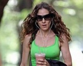 Звёзды потеют над стройной фигурой