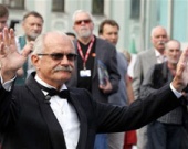 Михалкову нравится финансовый кризис