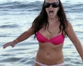 Развлечение Бритни Спирс в нижнем белье (ФОТОРЕПОРТАЖ)