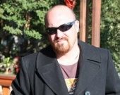 Режиссер "Святых из Бундкока" снимет комедию