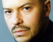 Пьяный Бондарчук сломал ногу