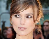 Кира Найтли еще не зазналась!