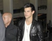 Тэйлор Лотнер станет рестлером