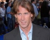 Майкл Бэй займется малобюджетной фантастикой