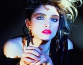 На продажу выставлены эротические фото Мадонны