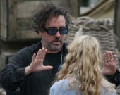 Тим Бертон начал съемки "Алисы в стране чудес"