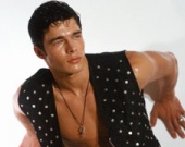 Диаз встречается с экс-бойфрендом Энистон