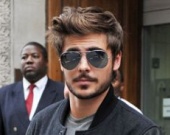 Зак Эфрон считает себя красавцем только по пьяни