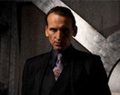 Кристофер Экклстон сыграет Джона Леннона