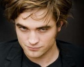 Роберт Паттинсон любит сильных женщин