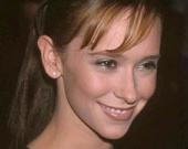 Дженнифер Лав Хьюитт не может поделить собаку