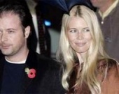 Соседи донесли в полицию на Клаудию Шиффер