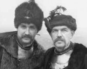 Кино уехало. Массовка осталась.