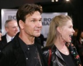 Жена Патрика Суэйзи признается, что год без мужа сделал ее сильнее