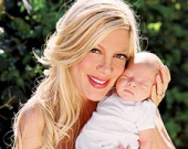 Звезда "Беверли Хиллз" стала мамой