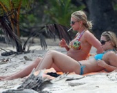 Бритни отдыхает на вилле Мела Гибсона Бритни отдыхает на вилле Мела Гибсона