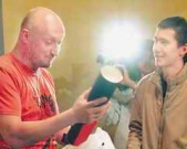 Не скромный подарочек для Гоши