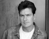 Чарли Шин разводится с женой