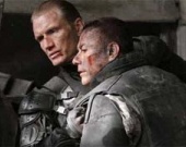 Дольф Лундгрен вступил в схватку с Ван Даммом