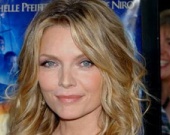 Мишель Пфайффер отбила мужа у сестры