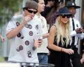 Линдсей Лохан снова одна