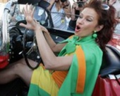 Эвелине Бледанс подарили "Победу"