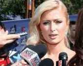 Пэрис Хилтон посадили