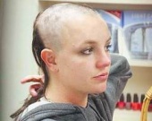 Лысые звезды - дело Бритни живет и торжествует (ФОТОРЕПОРТАЖ)