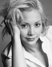 Анна Цутия Анна Цутия